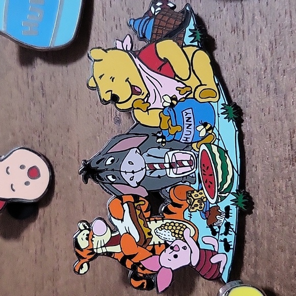 Disney Winnie the Pooh Pin Lot - Picture 4 of 14